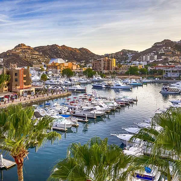 Marina de Cabo San Lucas vista aérea