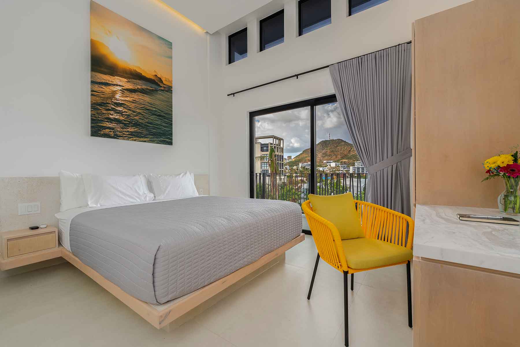 One Bedroom Suite | 404
